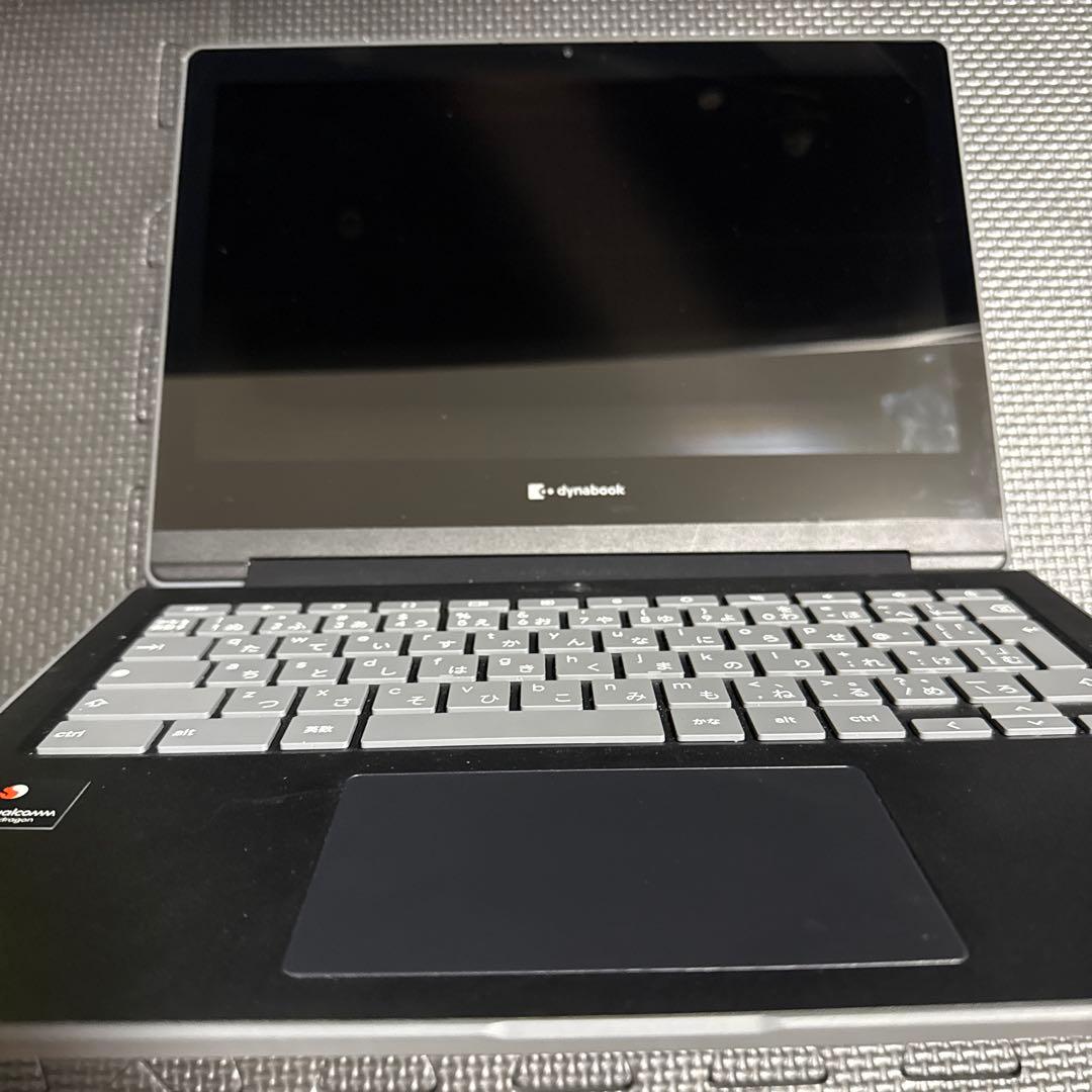 dynabook Chromebook本体