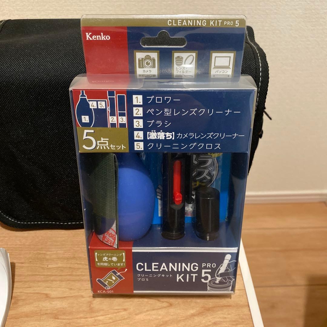 みやCanon EOS Kiss M ダブルズームキット ブラック