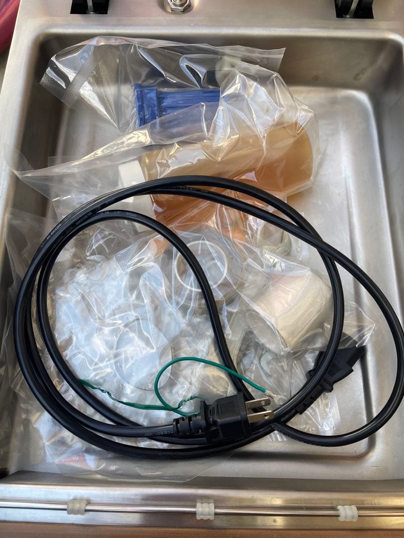 ★美品業務用小型自動真空包装機　真空袋付き★