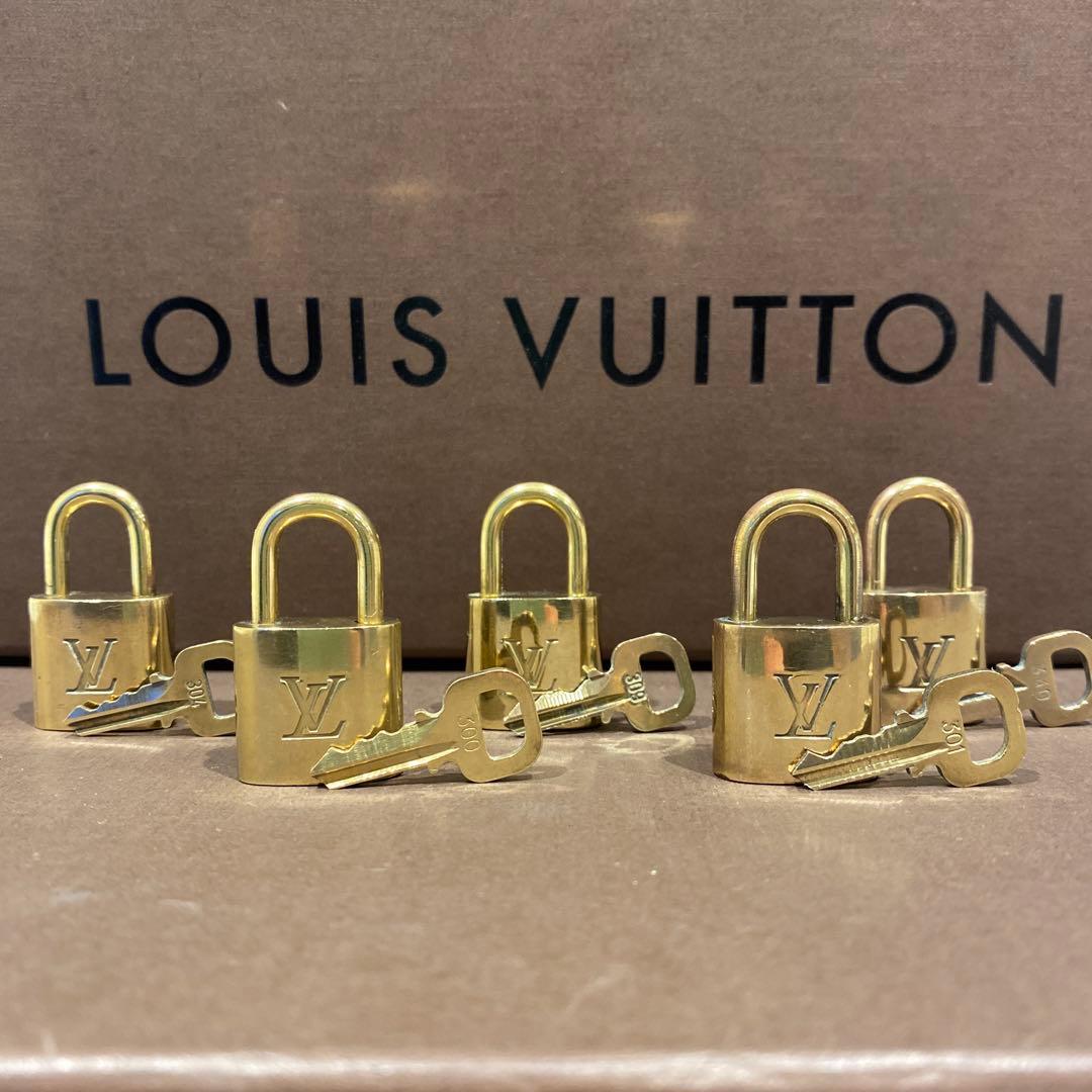 L00116　　ルイヴィトン　パドロック　カデナ　南京錠　鍵