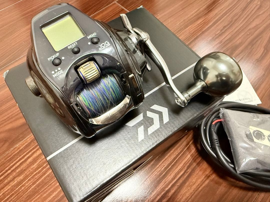 【美品】ダイワ(DAIWA) 電動リール 21シーボーグ300J