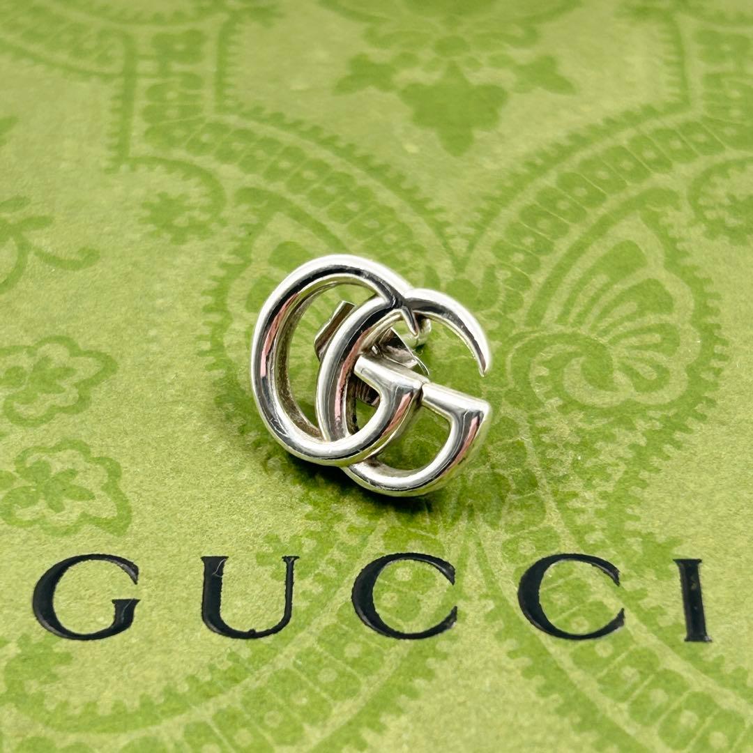美品✨　グッチ　GUCCI ピアス　マーモント　GG　ラージ シルバー 片耳