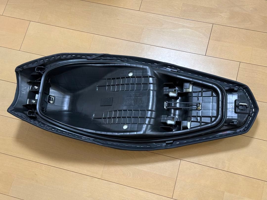 ホンダPCX 2025年式 JK05 純正シート ほぼ未使用