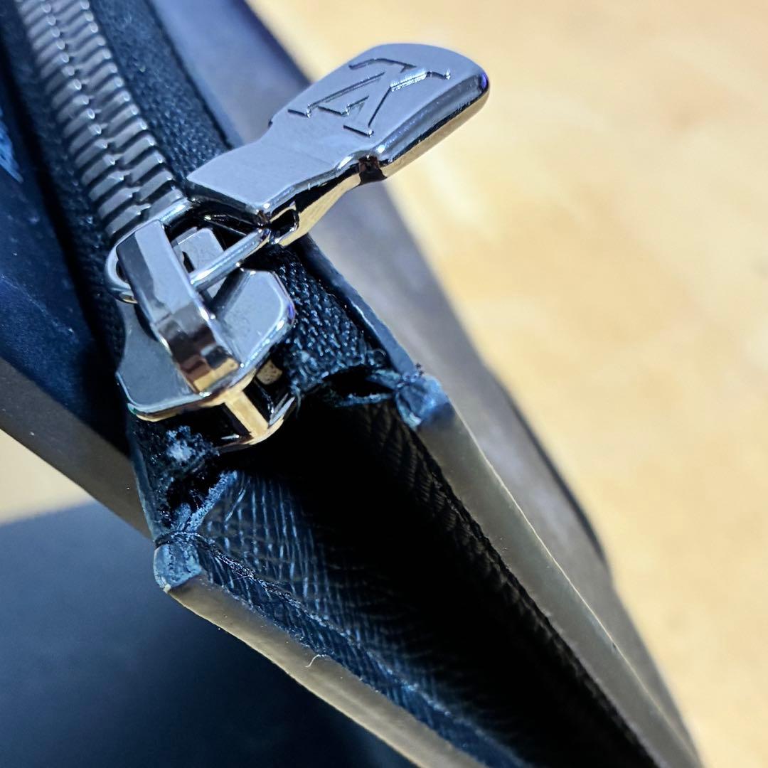 Louis Vuitton モノグラムエクリプスケース　小銭入れ