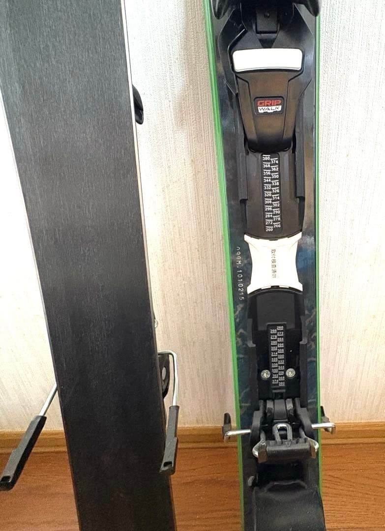 ショートスキー　ROSSIGNOL BLACKOPS 99 chackymade