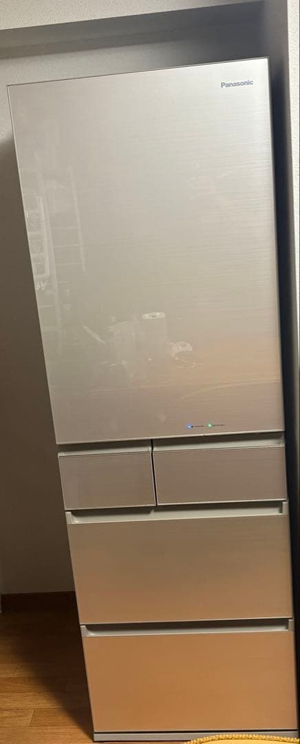 【送料込】パナソニック 冷蔵庫 シャンパンゴールド 右開き