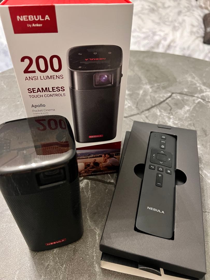 NEBULA Apollo プロジェクター