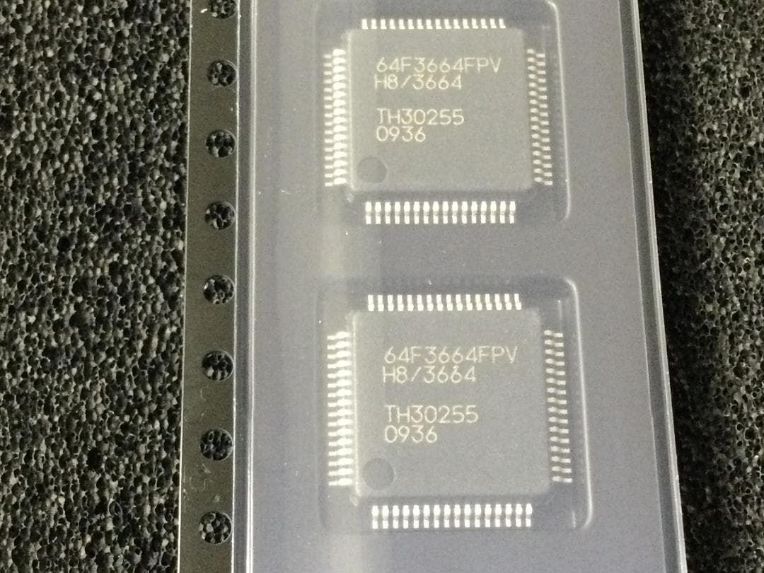 HD64F3664FPV ルネサス 16-Bit マイコン MCU １０個