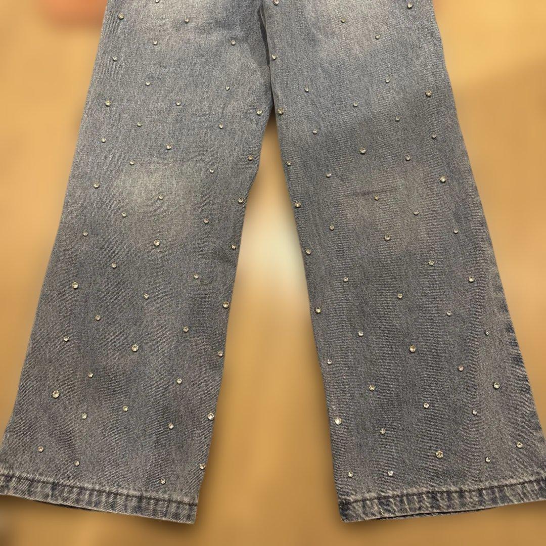 む*ー様 Bibiy デニム　ビーズ装飾付きライトブルーデニムパンツ