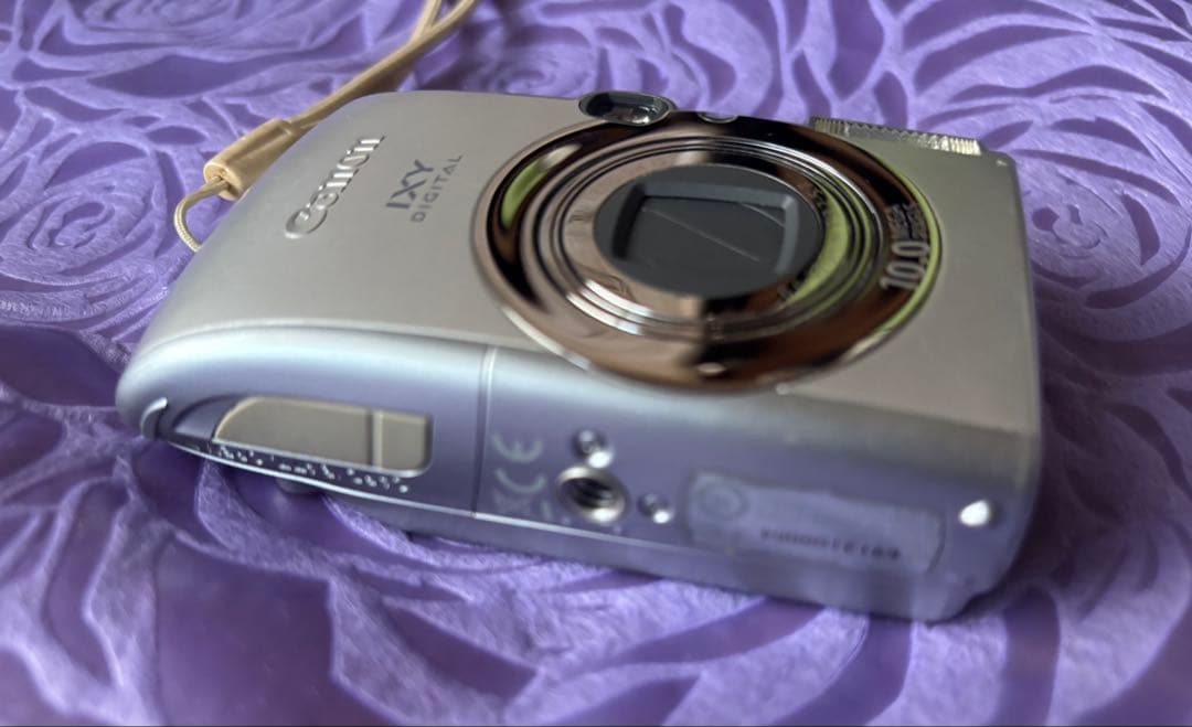 W*s様 Canonキャノン IXY DIGITAL 820 IS