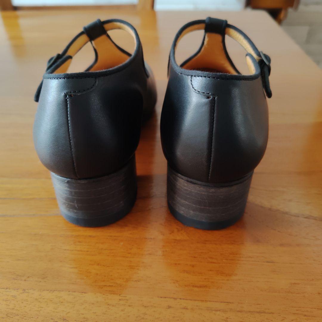 【最終値下げ】スペースクラフト　ブラックレザー Tストラップ 中ヒール