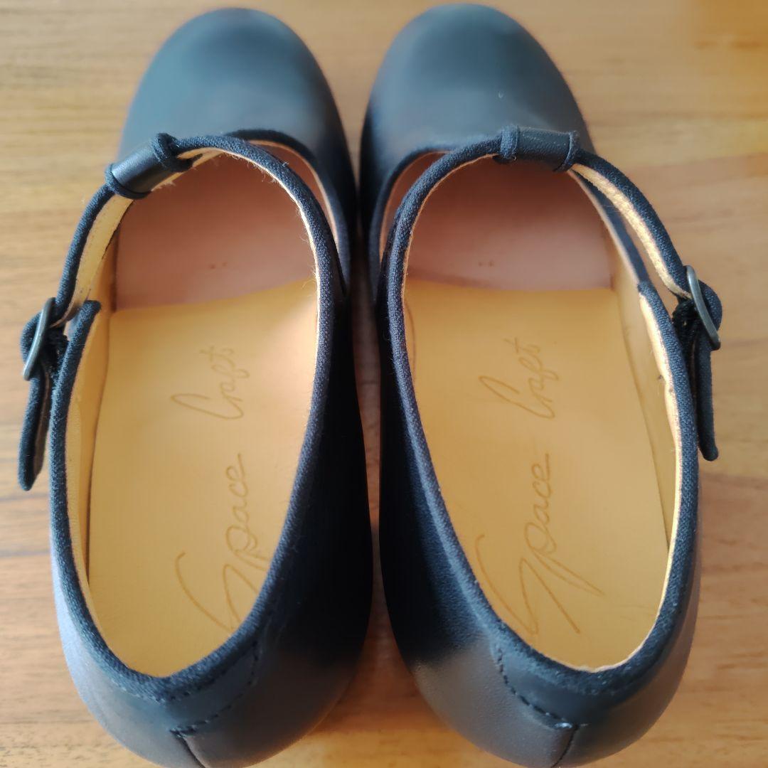 【最終値下げ】スペースクラフト　ブラックレザー Tストラップ 中ヒール