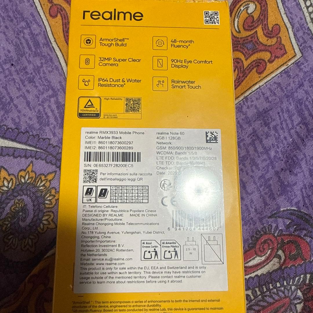realme RMX933 4GB/128GB スマートフォン