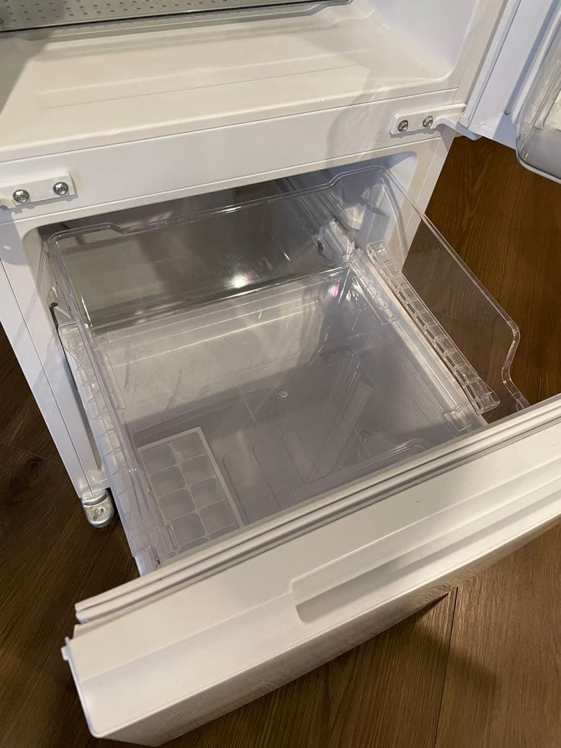 美品　シャープ 冷蔵庫 SJ-D15H-W 152L｜2022年製