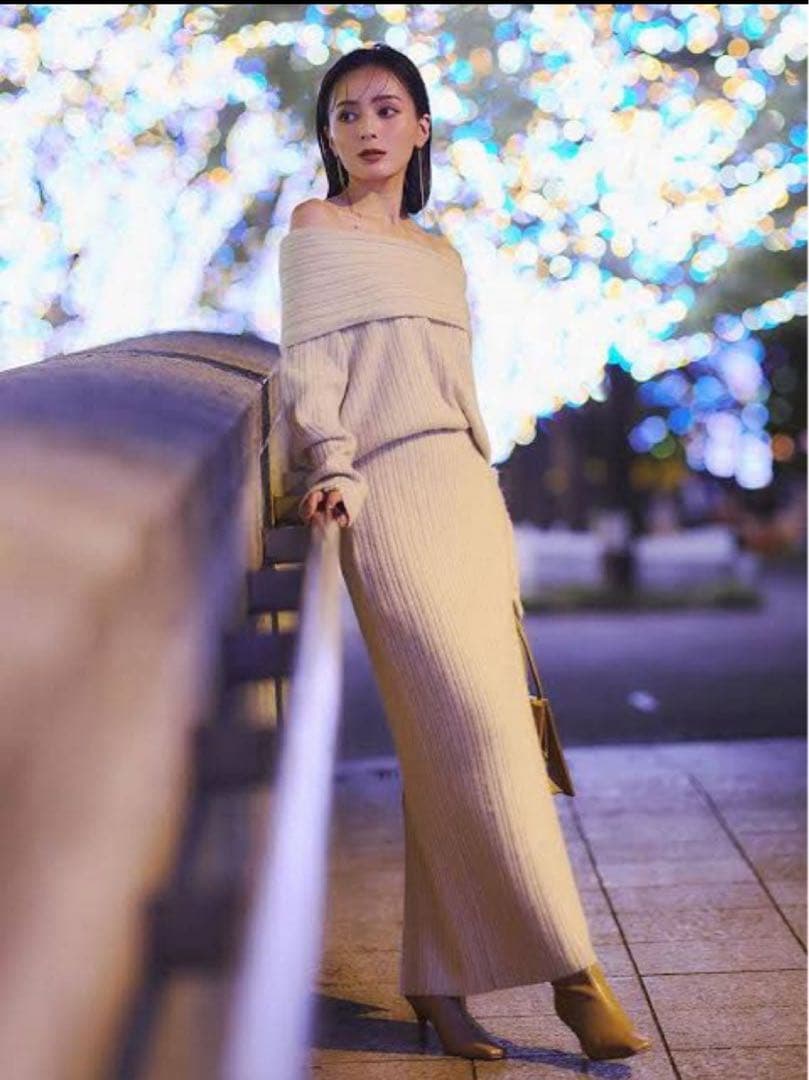 Lea Linoa.. 　anuans ニットセットアップ