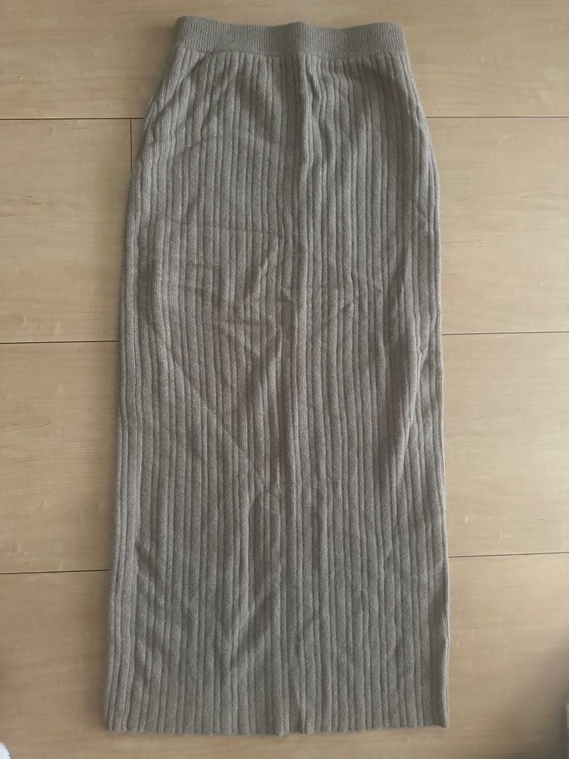 Lea Linoa.. 　anuans ニットセットアップ