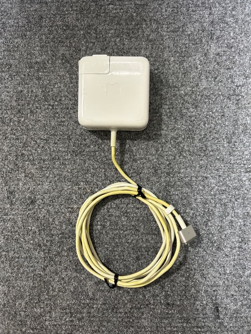 MacBook Air 2015 1.6Ghz 128Gb 11インチ USキー