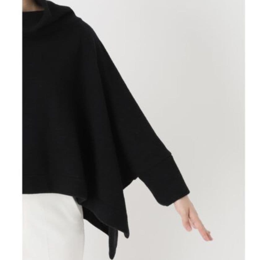 【新品】 コグザビッグスモーク ISABELLA ROLL NECK TOP