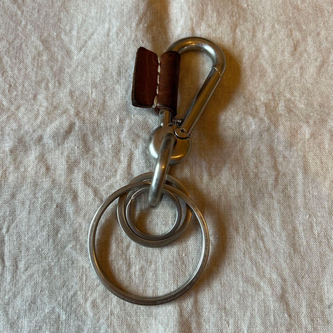 Hender Scheme エンダースキーマ カラビナ レザー ナチュラル