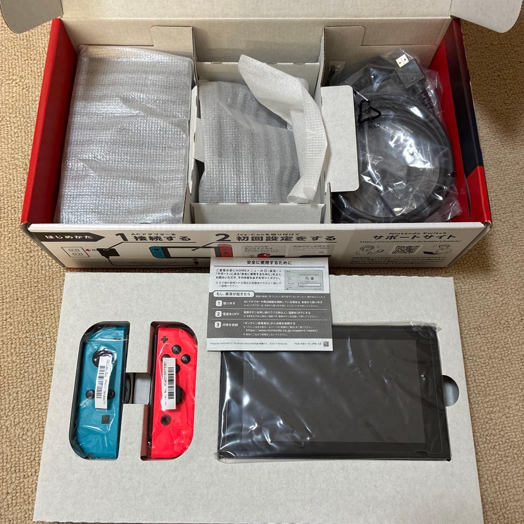 Nintendo Switch本体　Joy-Conハンドル　Joy-Conセット