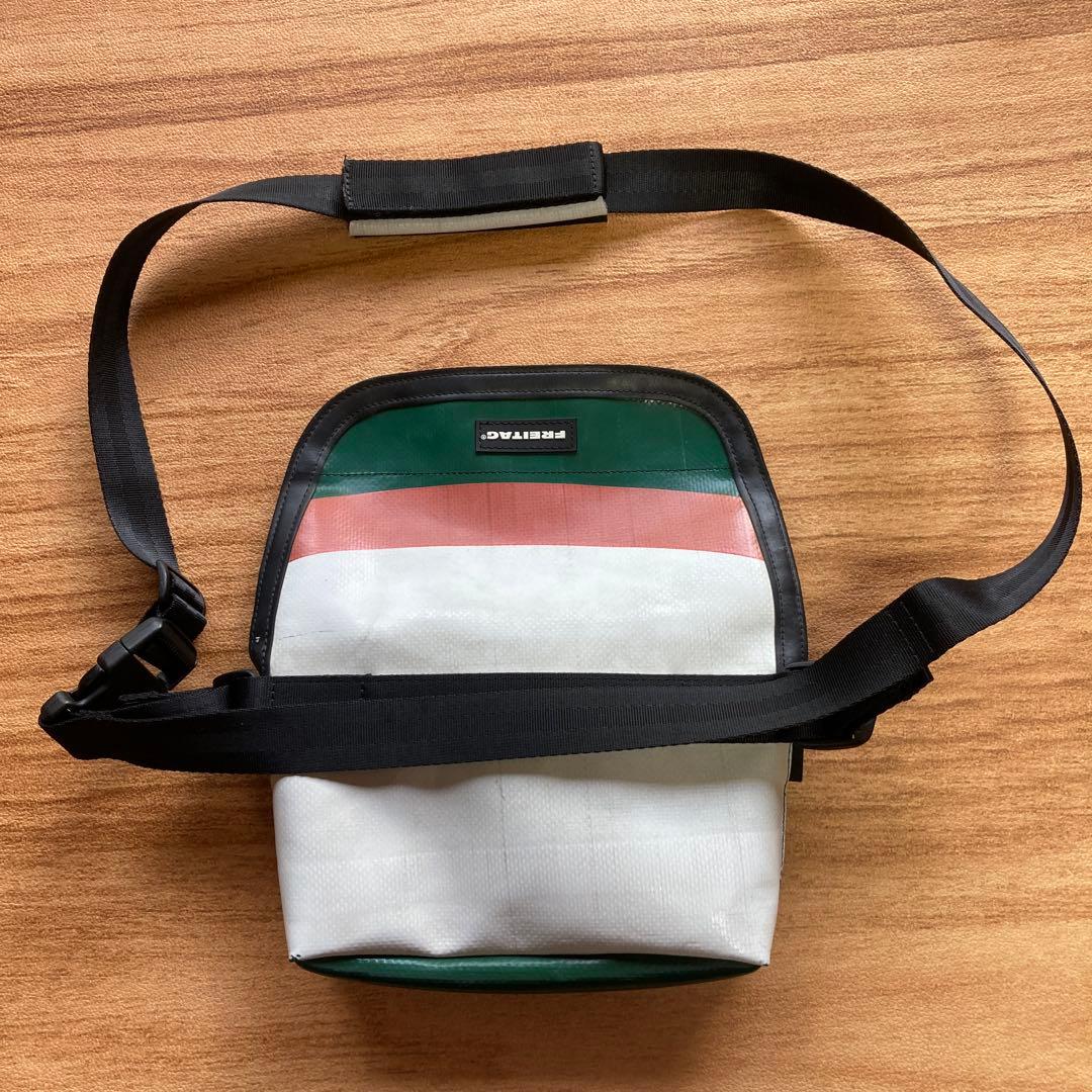 FREITAG メッセンジャーバッグ ホワイト/グリーン/ピンク