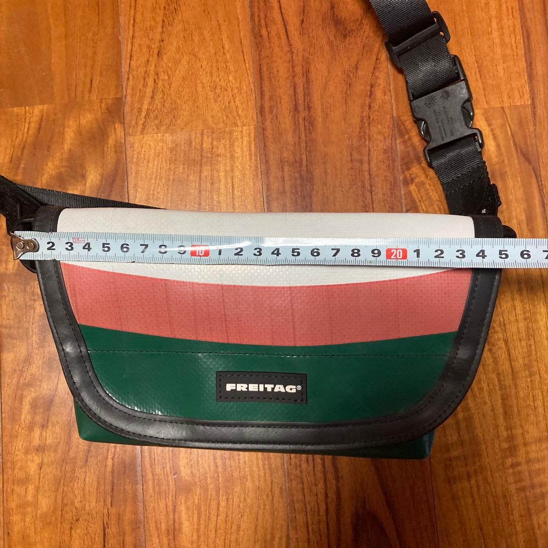 FREITAG メッセンジャーバッグ ホワイト/グリーン/ピンク