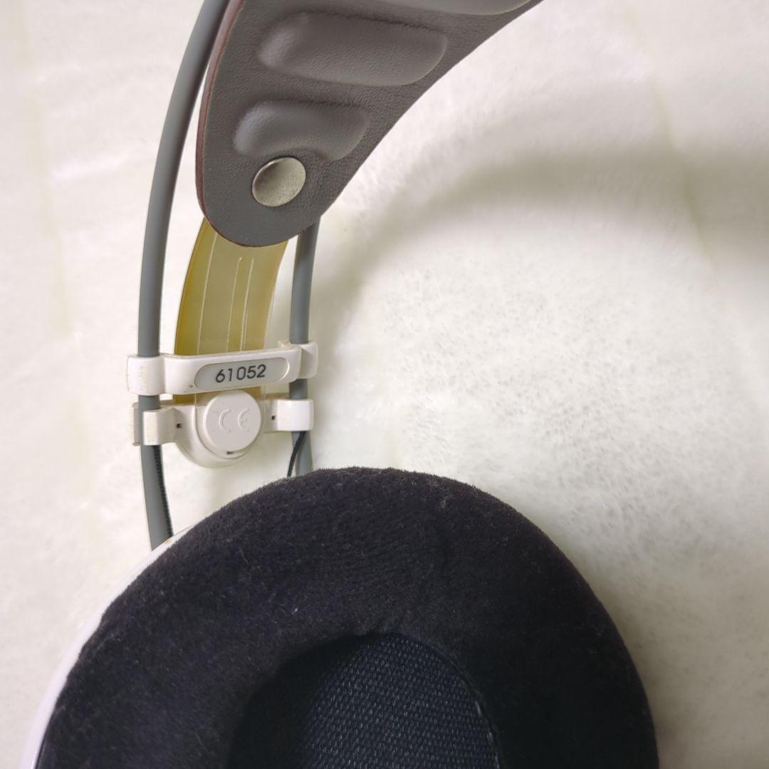 AKG K701 有線ヘッドホン ホワイト