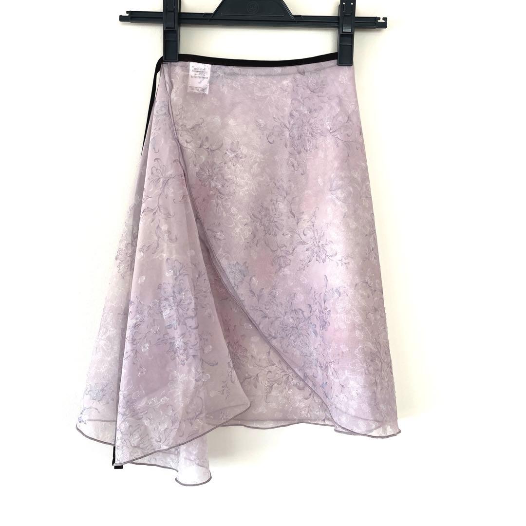 チャコット　Nela スカート　Mサイズ