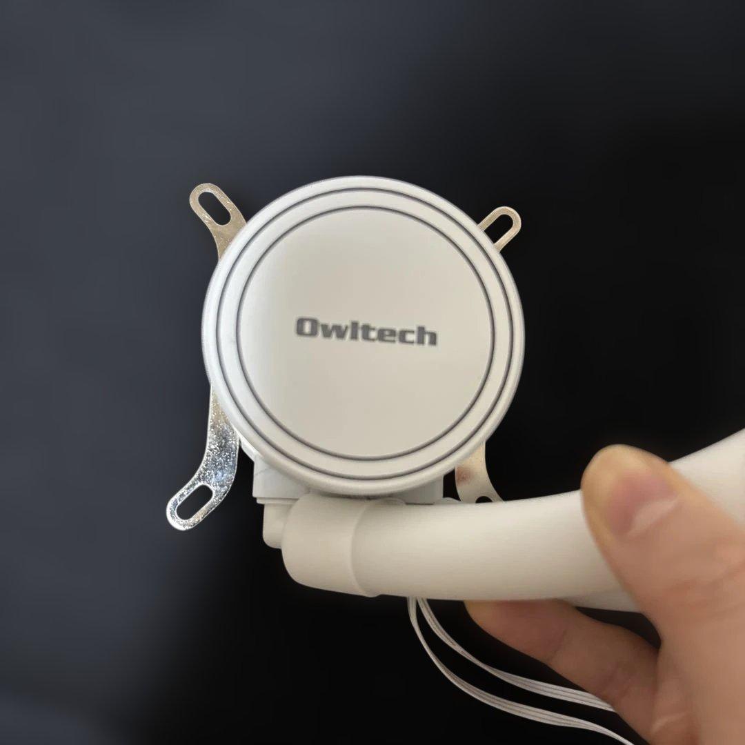 【送料無料・匿名配送】水冷CPUクーラー LCS240ARGB-WH