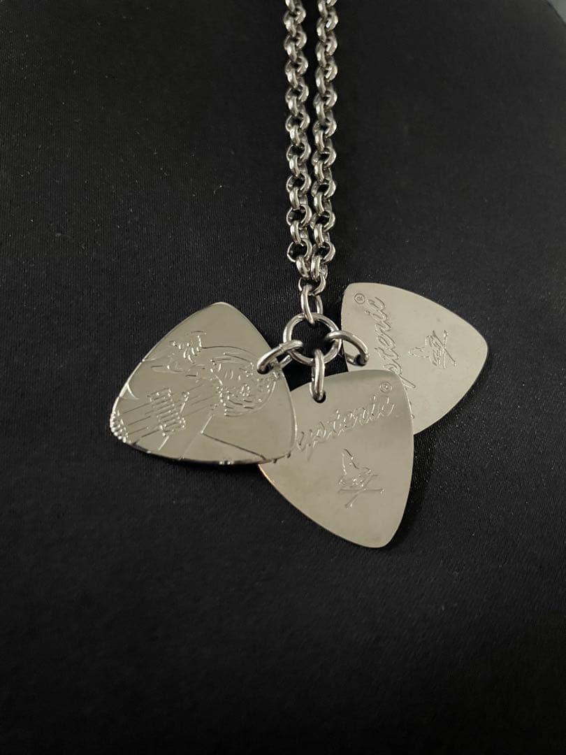 【ロゴ刻印】Hysteric Glamour ３連　ギターピック ネックレス