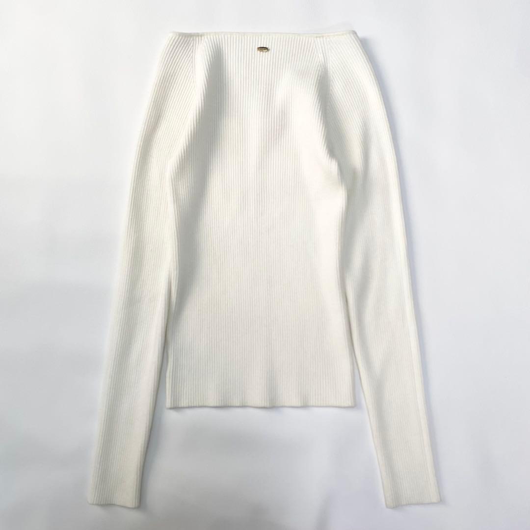 anuans カシミヤブレンドデコルテリブニットプルオーバー　2023 F