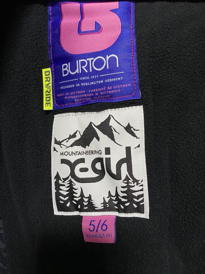 xgirl stages Burton コラボ　スノーボードウエア　110cm