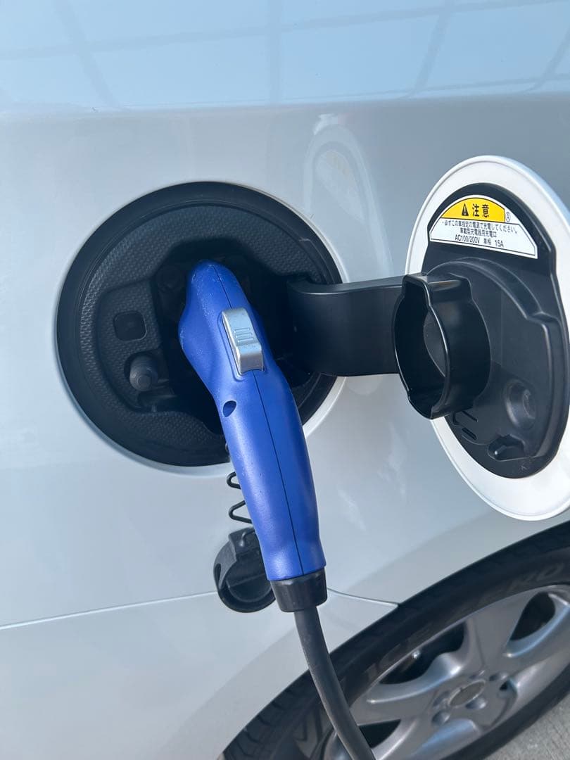 S24様限定充電ケーブル　プリウスPHV G9060-47280 ジャンク品