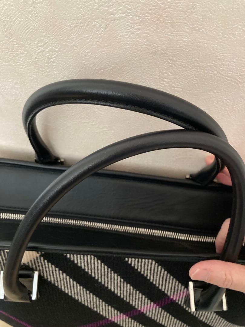 バーバリー BURBERRY レザー　ウール　ハンドバッグ　a4収納可