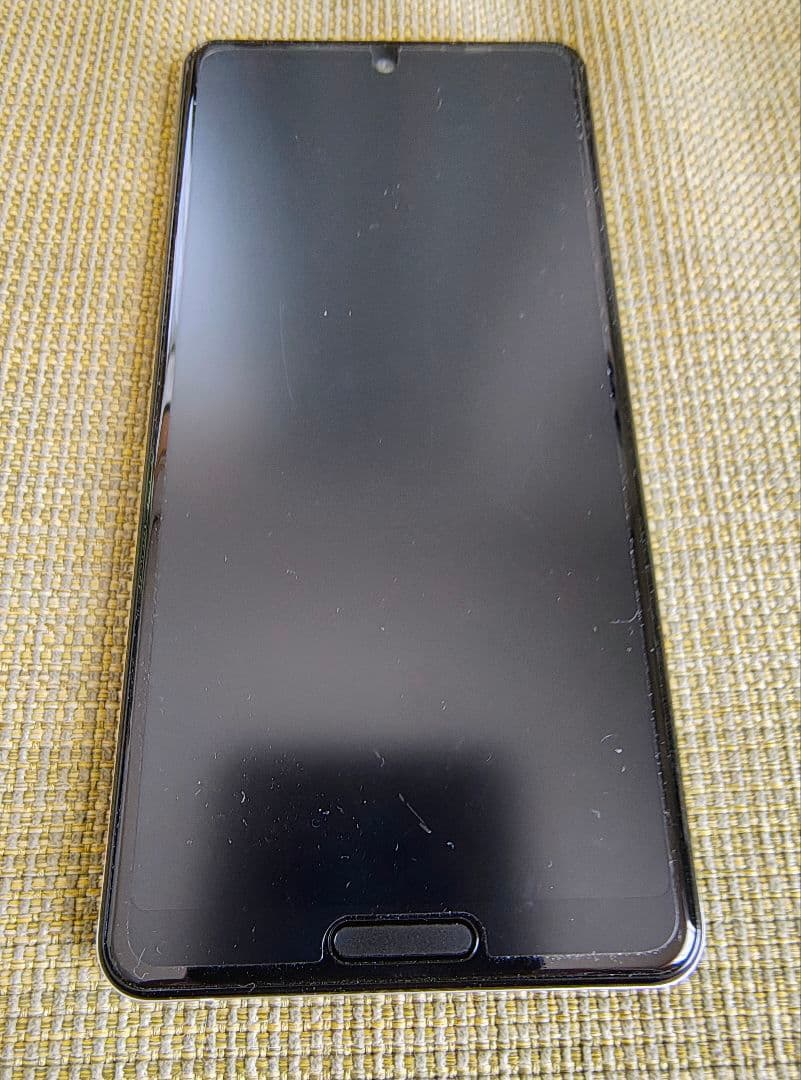 AQUOS sense4 SH-M15 本体　シルバー