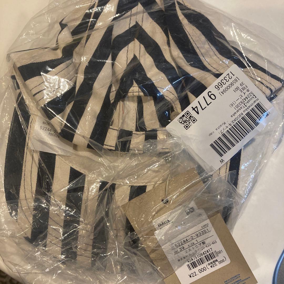 マリメッコ　キャップ