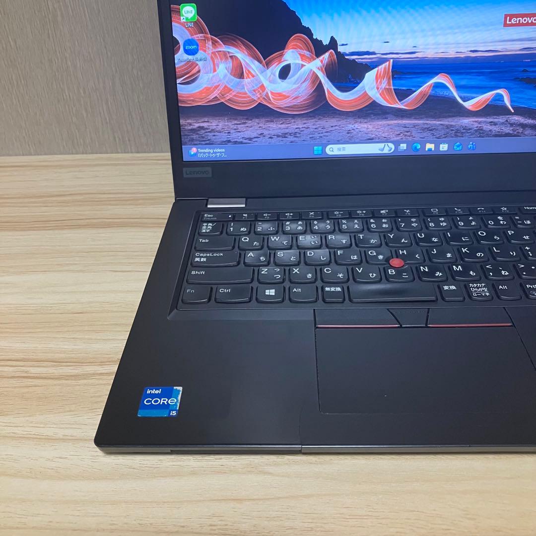 第11世代！Lenovo ThinkPad Windows11搭載　SSD256