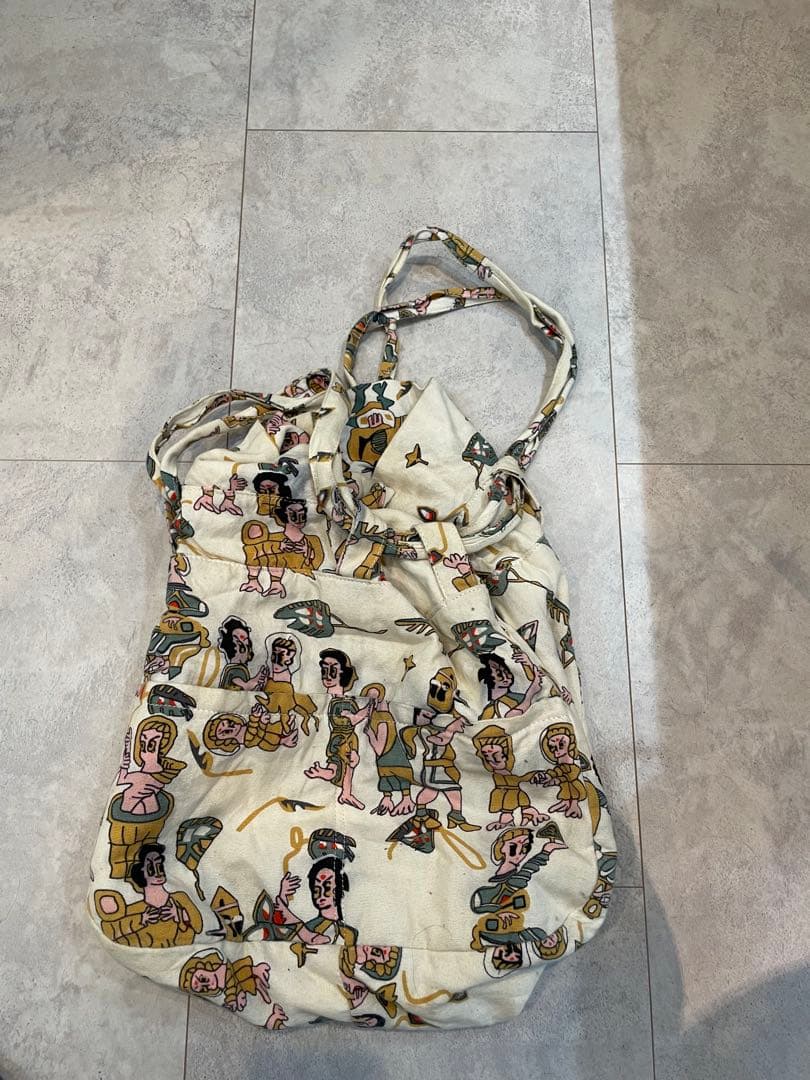 ベルンハルト　民族バック