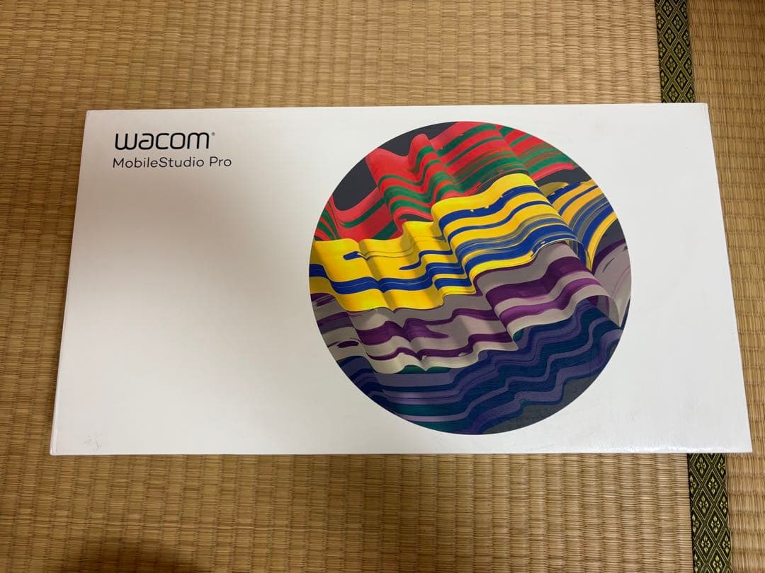 Wacom MobileStudio Pro13スタンド付き