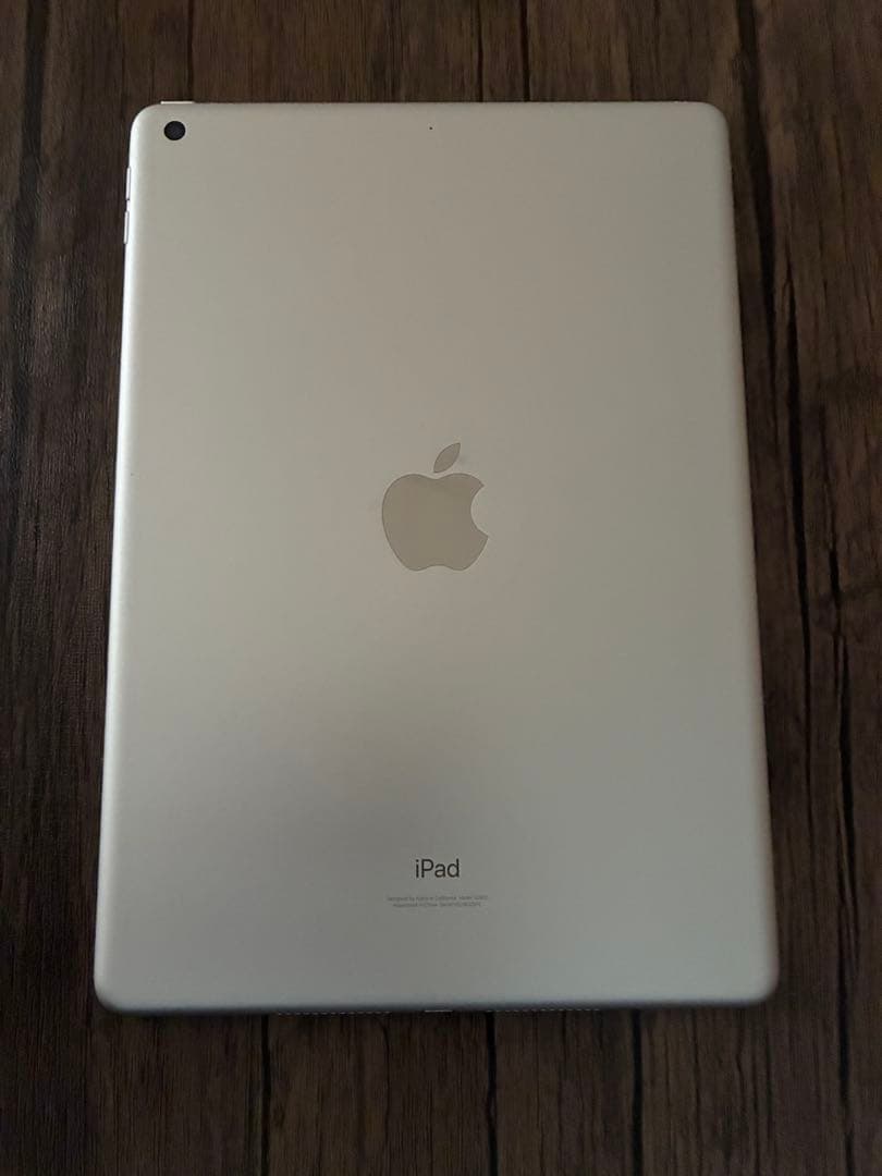 Apple iPad 10.2インチ シルバー 本体 ９世代wifi-256GB