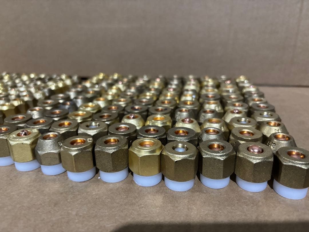 エアコン用フレアナット 2分100個3分100個