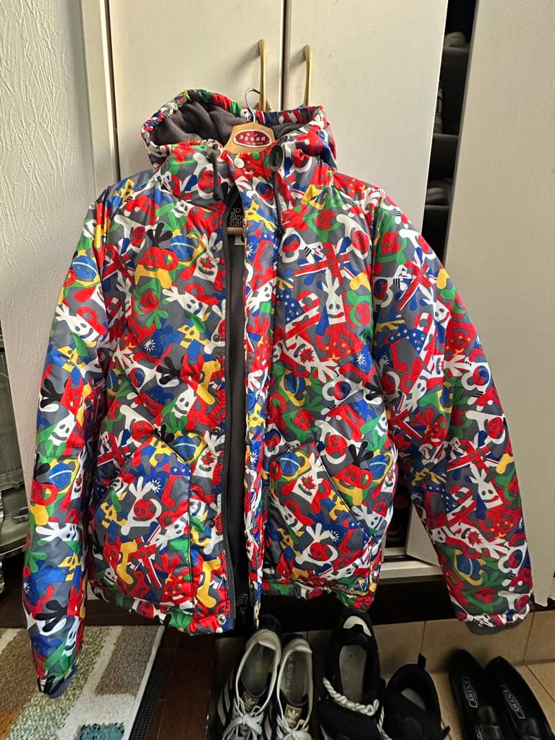 go slow caravan ダウンジャケット　アウター　4 国旗デザイン