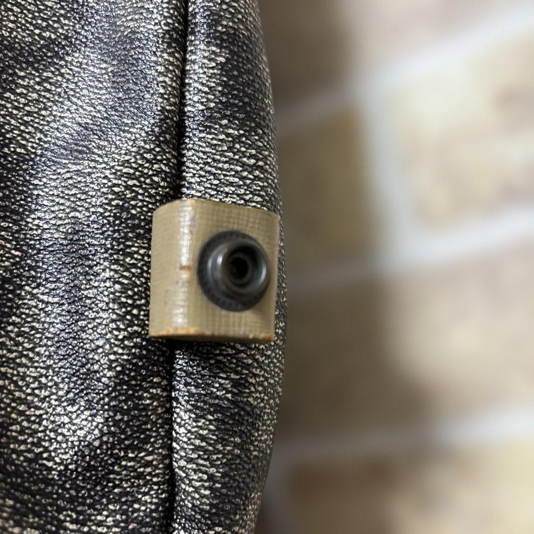 イヴサンローラン　ボストンバッグ　ジラフ柄　肩掛け　大容量　PVC 旅行バッグ