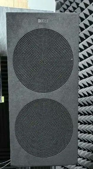 KEF R3  ピアノブラック　ペア　オーディオスピーカー