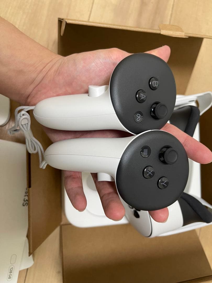 本日到着 ほぼ新品 Quest 3S 128GB 特典未使用付属品未開封