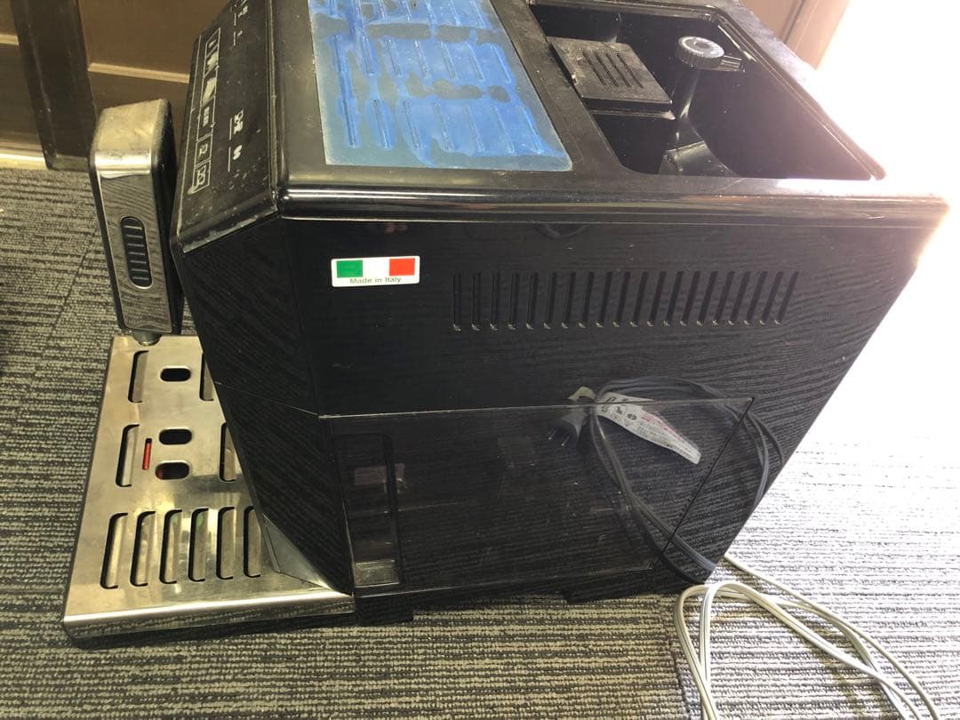 De'Longhi ELETTA CAPPUCCINO エスプレッソマシン