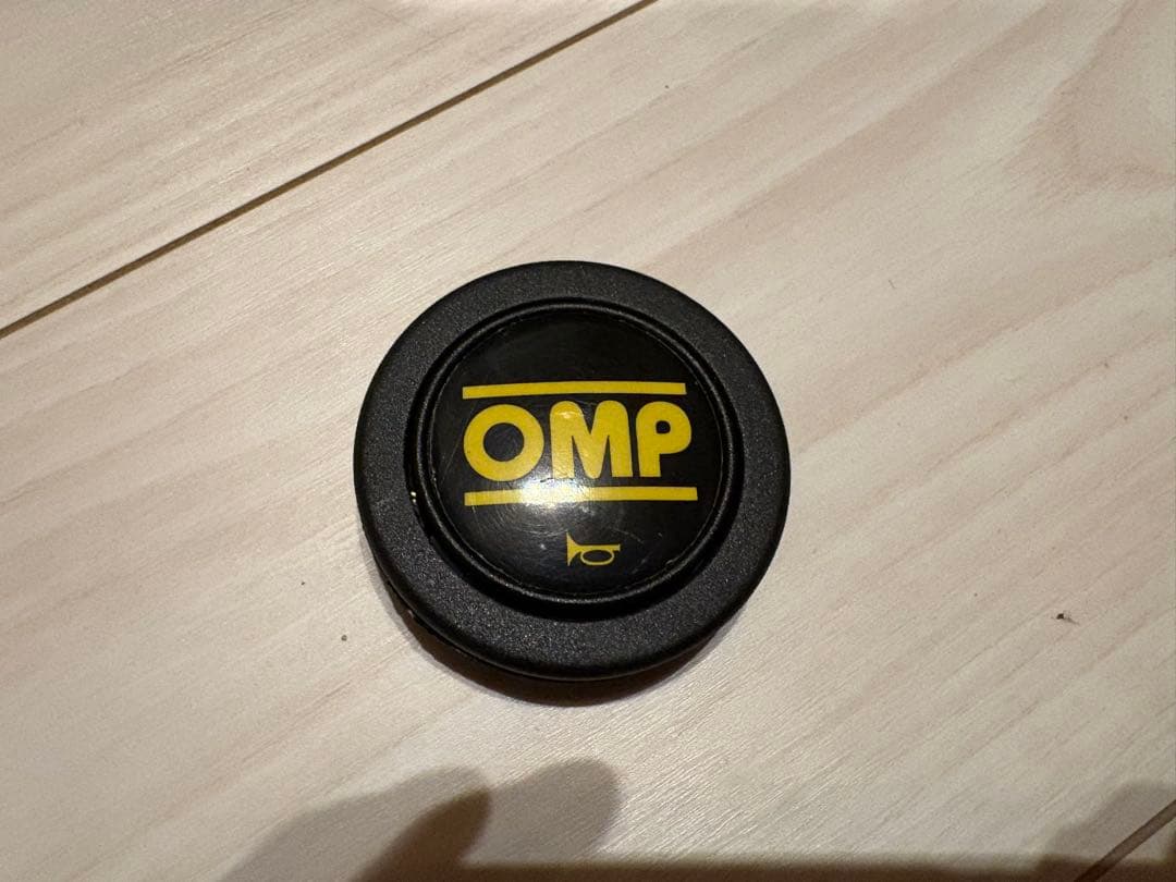 OMP ステアリング ホイール