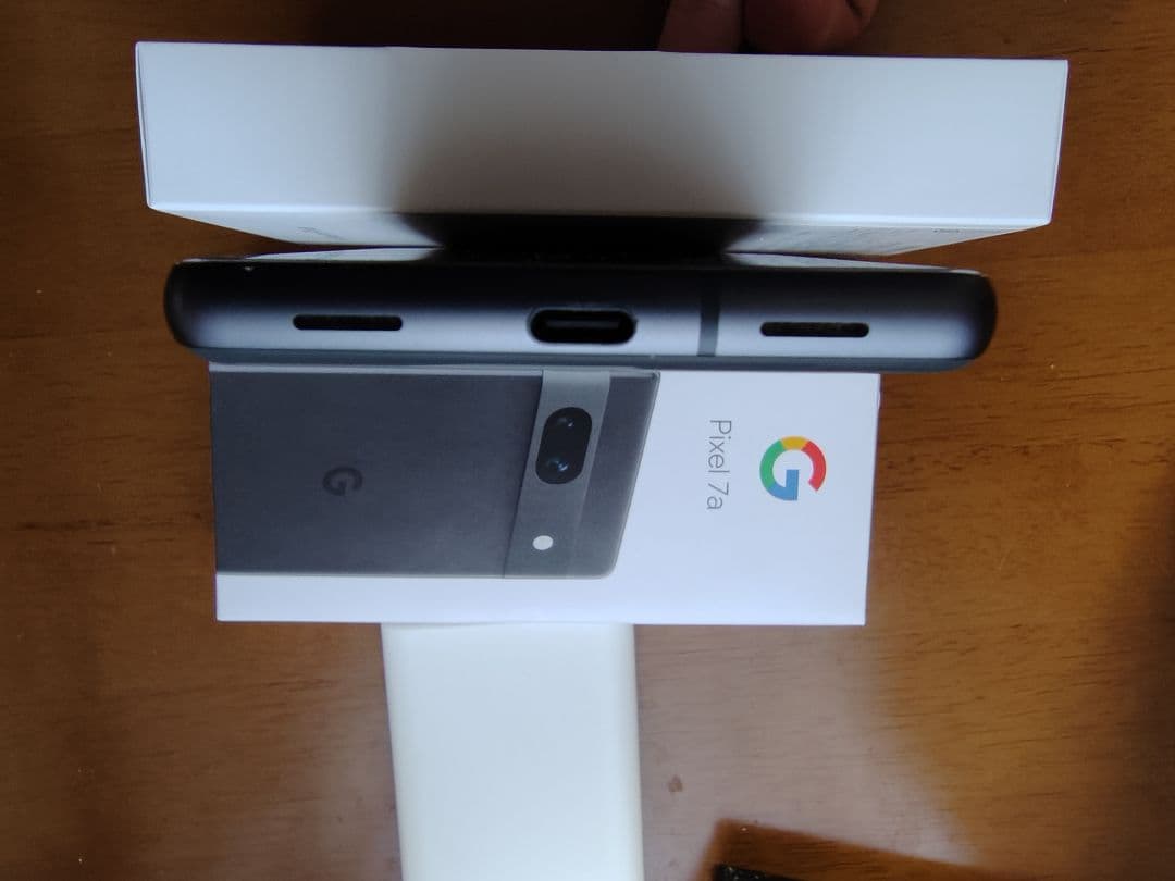 pixel7a 画面割れ Black