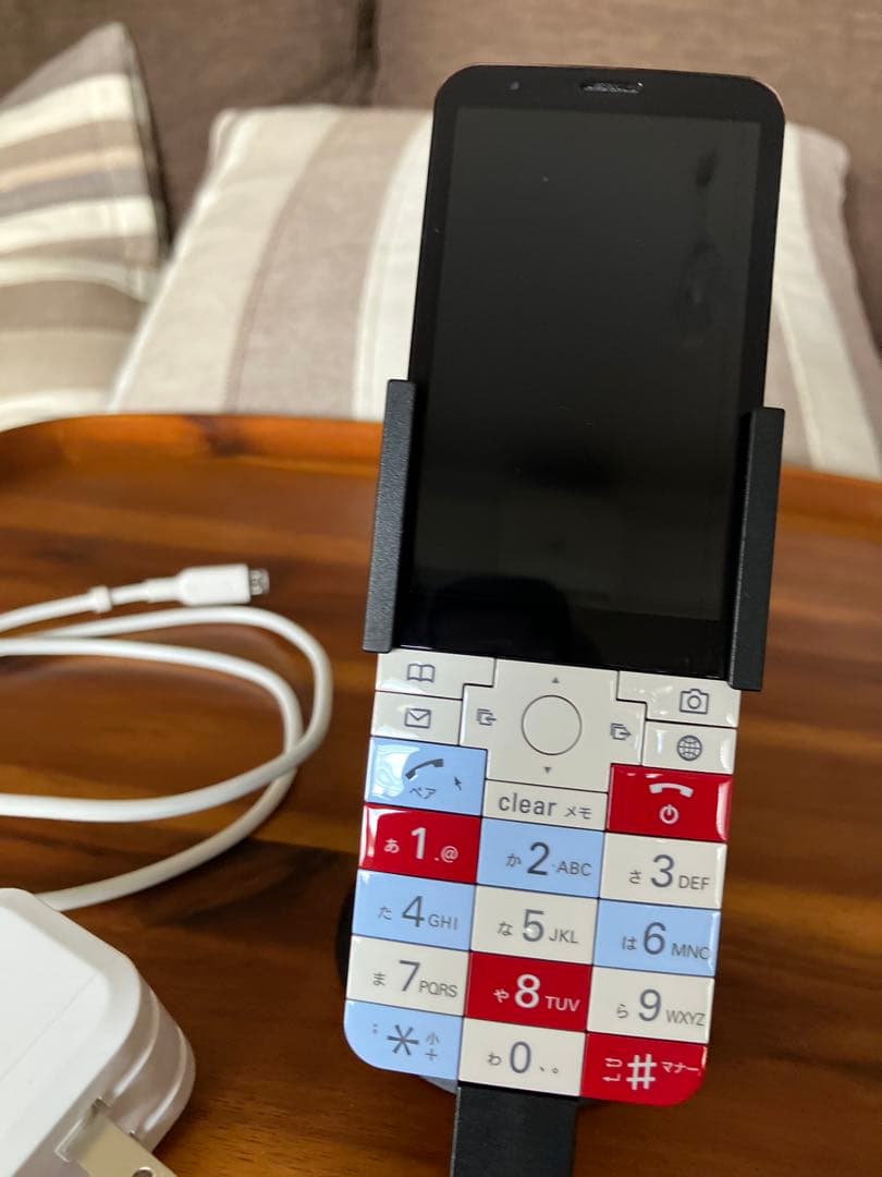 ☆美品☆京セラインフォーバーニシキゴイ☆すぐ使えます！SIMフリー！