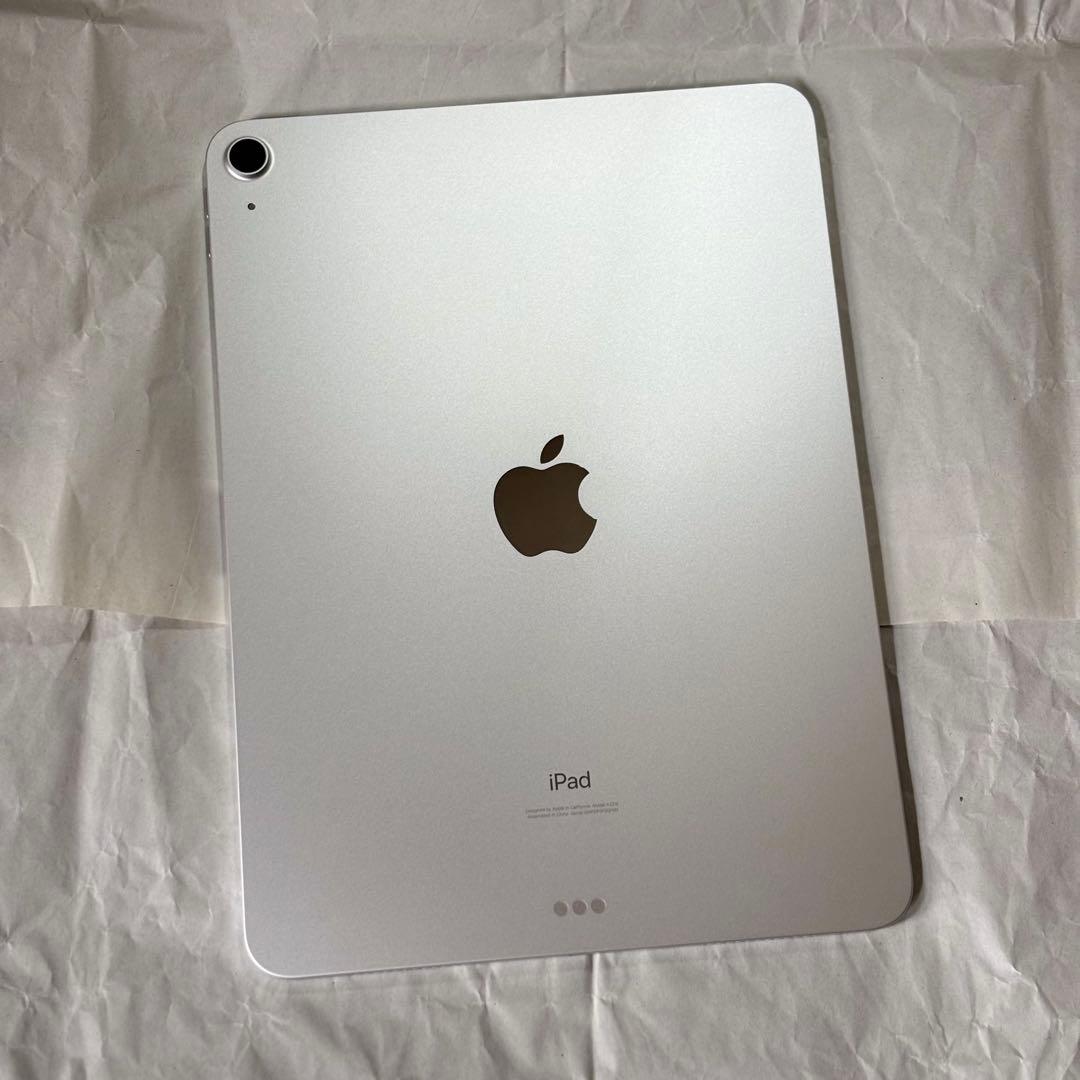 Apple iPad Air (第4世代) 64GB Wi-Fi シルバー